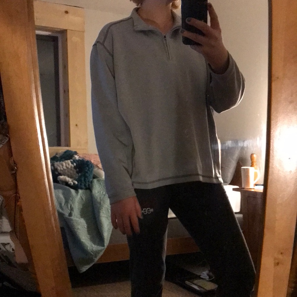 Pebble beach large dry fit sweater